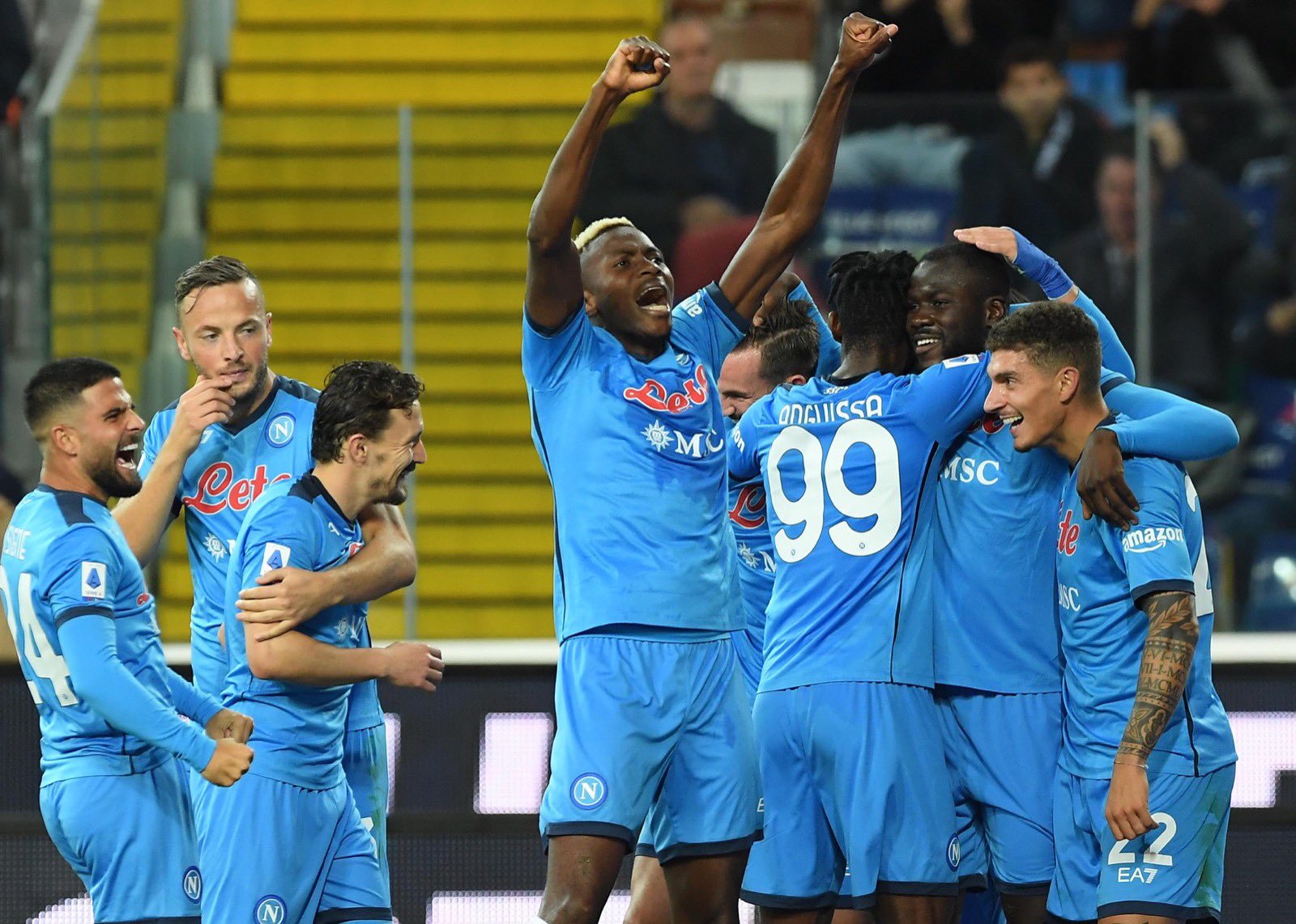 Football, tomorrow Napoli in Dimaro.  Koulibaly is coming too, Juve wants him: but 40 million is too many
