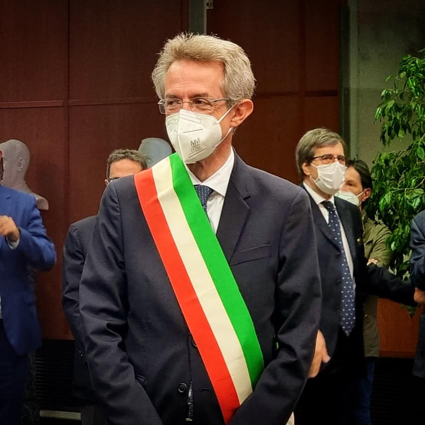 Napoli, Manfredi proclamato sindaco: Dedico la fascia tricolore ai più  fragili, in settimana la Giunta 